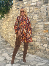 Load image into Gallery viewer, TWIGGY SHORT DRESS / 60’s style print jeans PRE ORDER