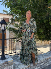 Load image into Gallery viewer, HIPPIE FLARE MAXI DRESS/ green paisley