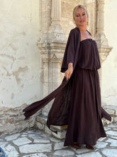 Load image into Gallery viewer, 8 KIMONO COAT / chocolate brown linen jersey