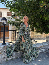 Load image into Gallery viewer, HIPPIE FLARE MAXI DRESS/ green paisley
