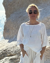 Load image into Gallery viewer, TSHIRT WITH KIMONO SLEEVES/ cream white organic cotton