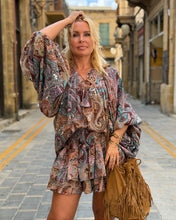 Load image into Gallery viewer, RUFFLE SHORT SKIRT/ burgundy, brown, turquoise paisy