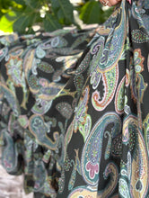 Load image into Gallery viewer, HIPPIE FLARE MAXI DRESS/ green paisley