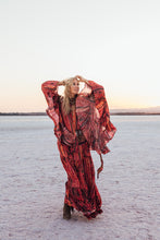 Load image into Gallery viewer, MUSE SHORT KIMONO /PONCHO / brick red oriental print