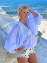 Load image into Gallery viewer, BOHEMIA BLOUSE / white cotton voile with cotton lace