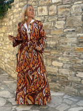 Load image into Gallery viewer, LIGHT COAT/ 60’s style print jeans