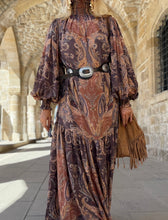 Load image into Gallery viewer, VICKY maxi dress/ caramel brown paisley