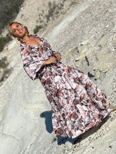 Load image into Gallery viewer, YASMINE MAXI DRESS/ beige floral print