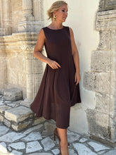 Load image into Gallery viewer, 7 CLOCHÉ MIDI DRESS/ chocolate brown linen jersey