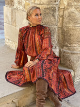 Load image into Gallery viewer, ISABELLE MIDI DRESS/ brick red oriental  print