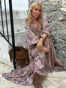 YASMINE MAXI DRESS/ cafe latte beige print silk with elastane