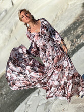 Load image into Gallery viewer, YASMINE MAXI DRESS/ beige floral print