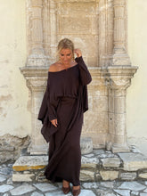 Load image into Gallery viewer, 4 SLIM MAXI SKIRT/ chocolate brown linen jersey