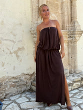 Load image into Gallery viewer, 6 STRAPLESS MAXI DRESS/ chocolate brown linen jersey