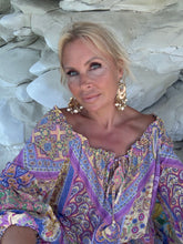 Load image into Gallery viewer, YASMINE MAXI DRESSwith 6 mtrs skirt / pastel oriental print