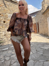 Load image into Gallery viewer, BELLA BLOUSE/ caramel brown paisley