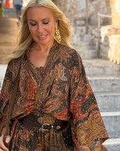Load image into Gallery viewer, KIMONO BLOUSE/ chocolate and caramel print with golden thread