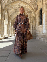 Load image into Gallery viewer, VICKY maxi dress/ caramel brown paisley