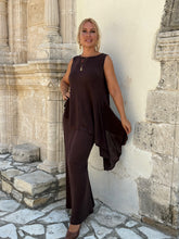 Load image into Gallery viewer, 2 TOP / asymetrical , chocolate brown linen jersey