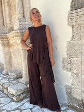 Load image into Gallery viewer, 2 TOP / asymetrical , chocolate brown linen jersey