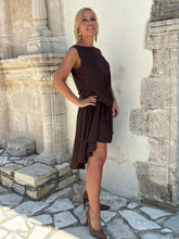 Load image into Gallery viewer, 7 CLOCHÉ MIDI DRESS/ chocolate brown linen jersey
